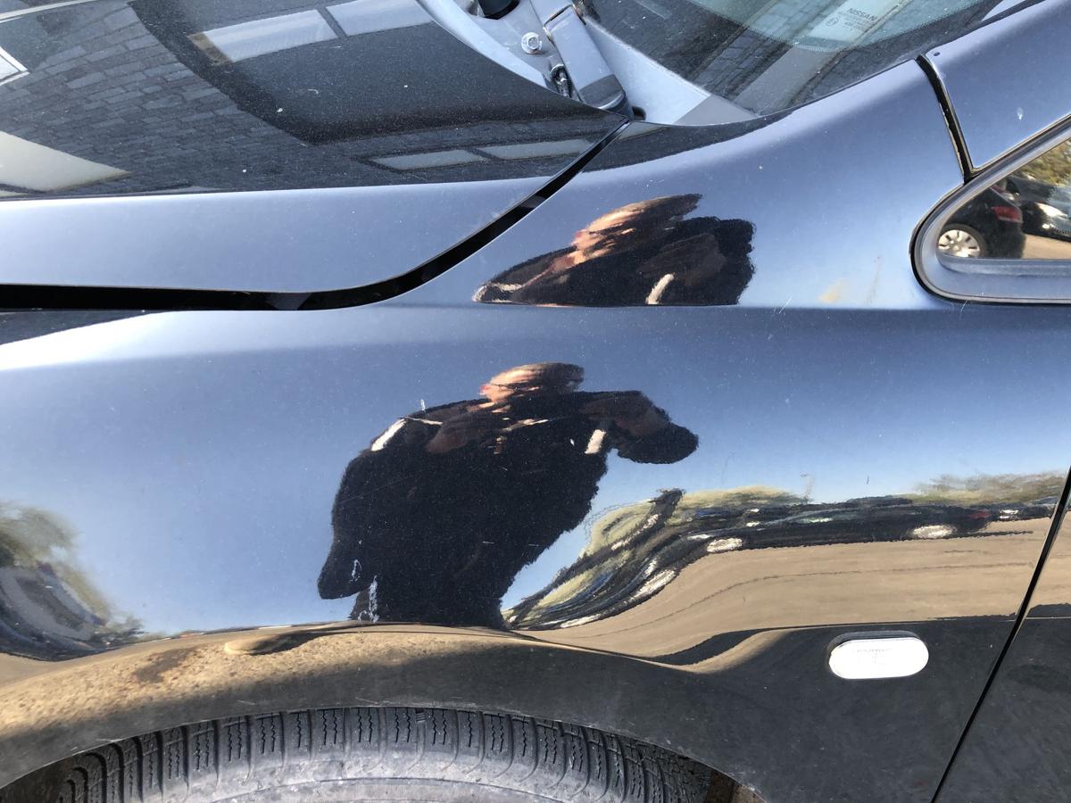 Nissan Tiida C11 Kotfl&uuml;gel vorn links Fahrerseite KH3 Superblack
