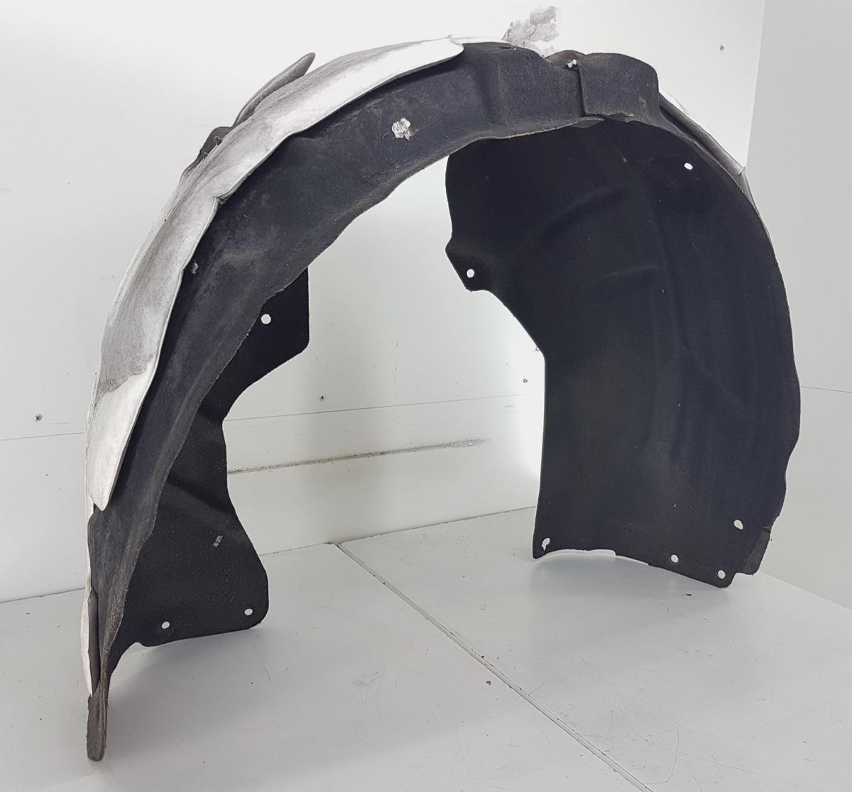Tesla Model X Radhausschale hinten rechts Bj2022 1585131-00-B Filz