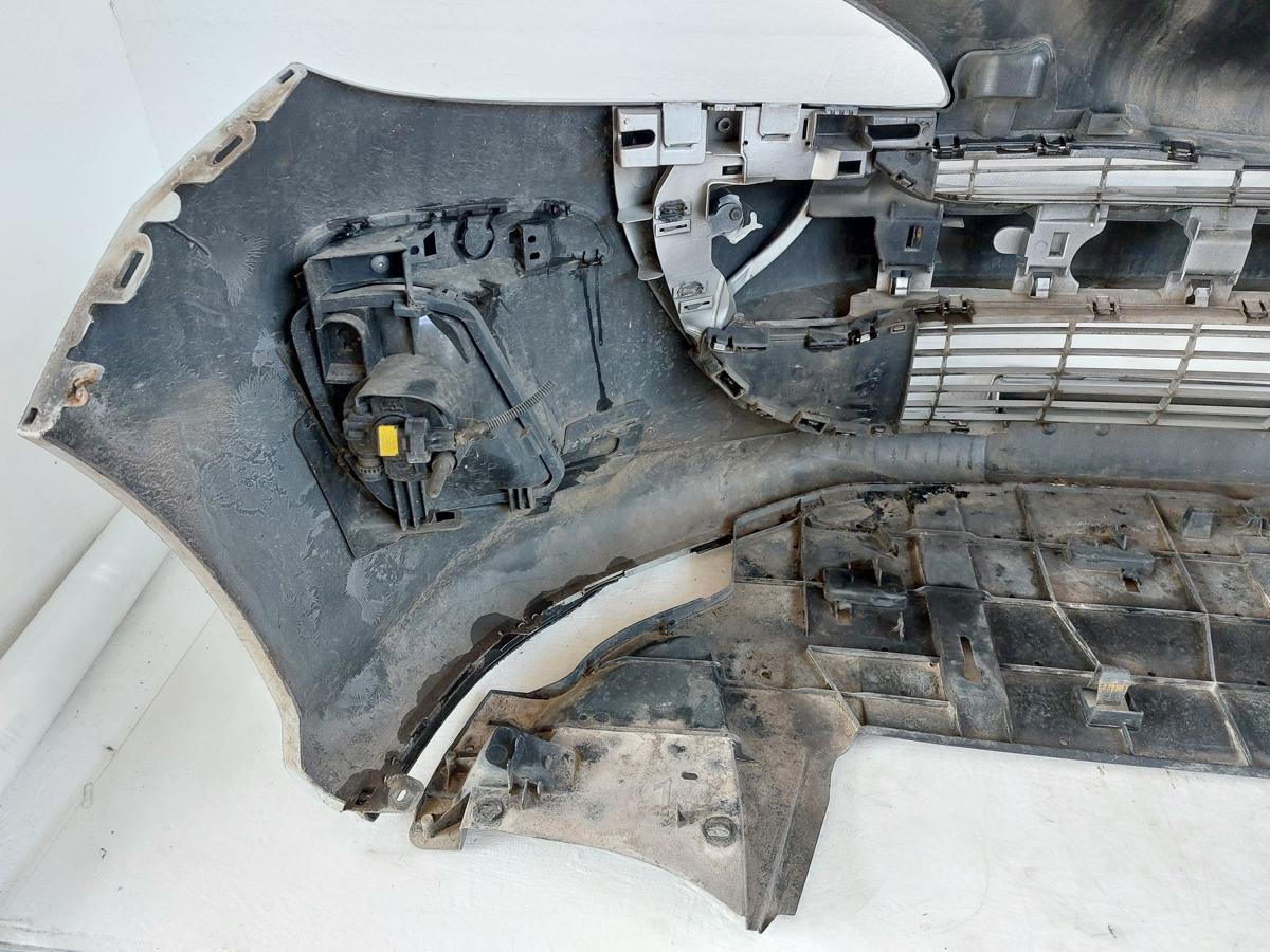 Peugeot 308 4E 4H SW Stoßfänger vorn Frontschürze mit Nebelscheinwerfer EZR
