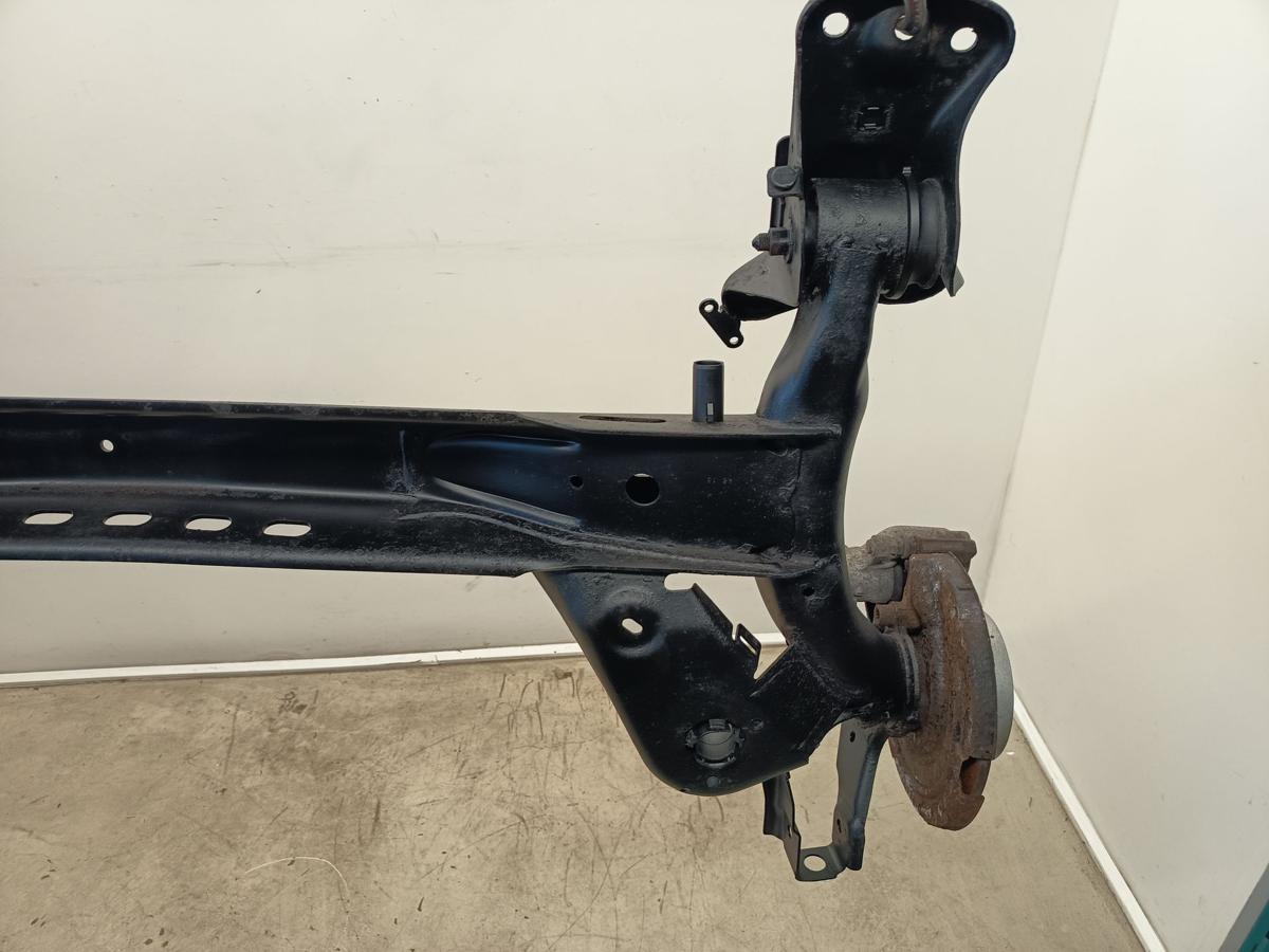 Skoda Octavia III 5E orig Hinterachse Tr&auml;ger 5 Loch scheibengebremst ABS Bj 2016