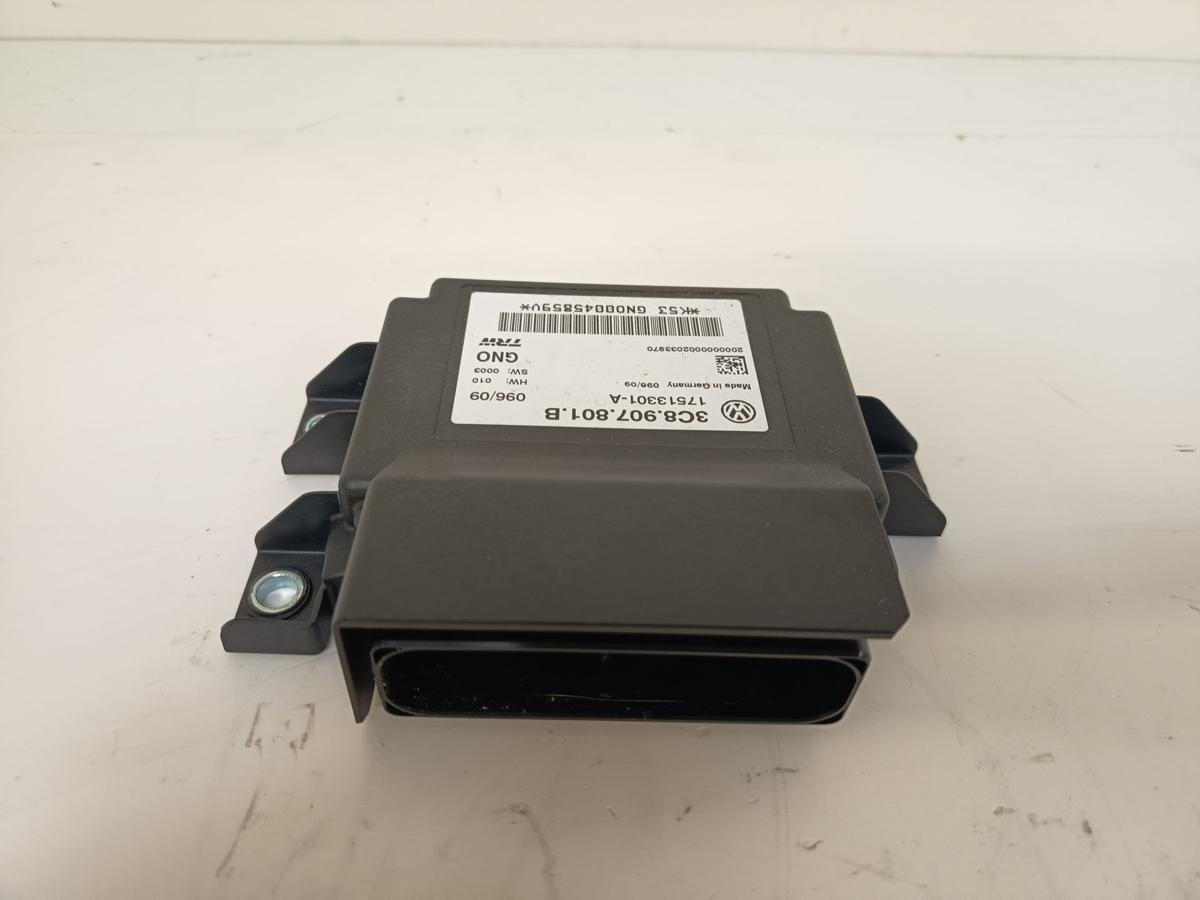 VW Passat orig Steuergerät Parkbremse TRW 3C8907801B Bj 2009