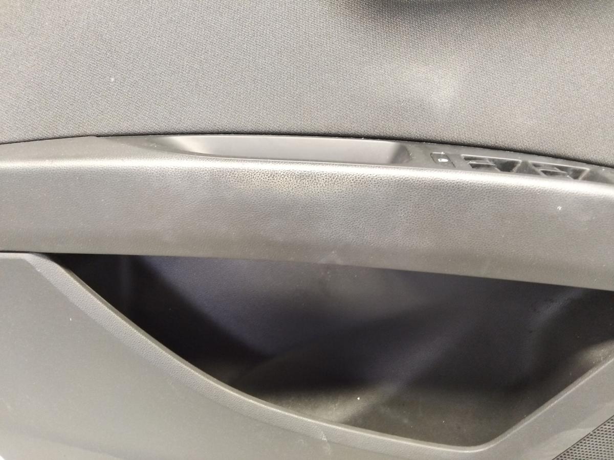 Seat Leon ST 5F original Türverkleidung vorn links 5F4867011J FGX Bj.2019
