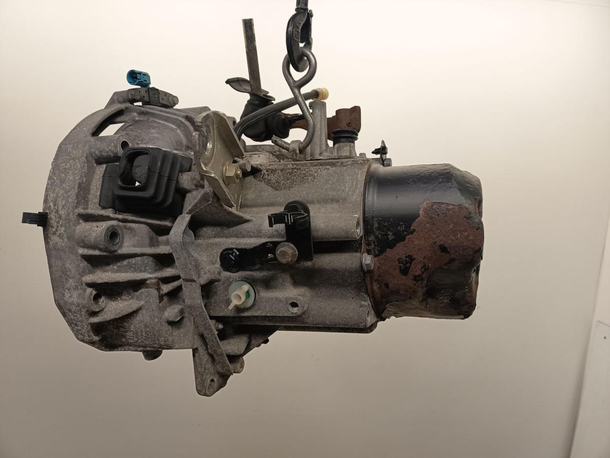 Dacia Logan SD Getriebe 5G JH1053 D557215 1,4L 55KW Benzin 113TKM Bj 2007