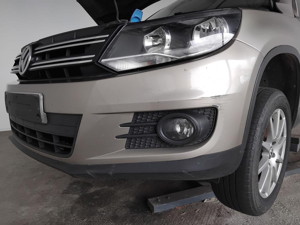 VW Tiguan 5N2 orig Stossf&auml;nger Sto&szlig;stange vorn titaniumbeigemetallic LA1X BJ2012
