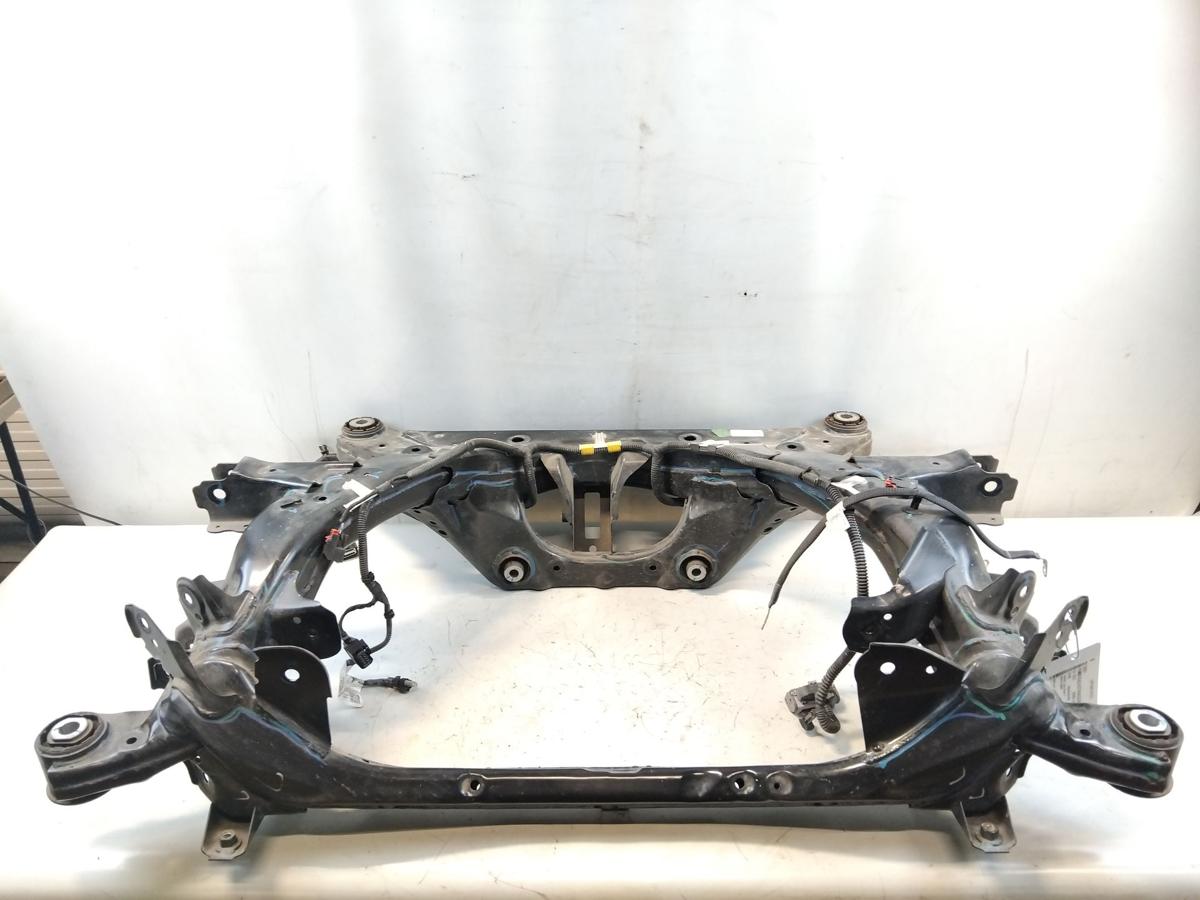 Tesla Model Y original Hinterachstr&auml;ger Aggregatetr&auml;ger RWD Heckantrieb BJ2023