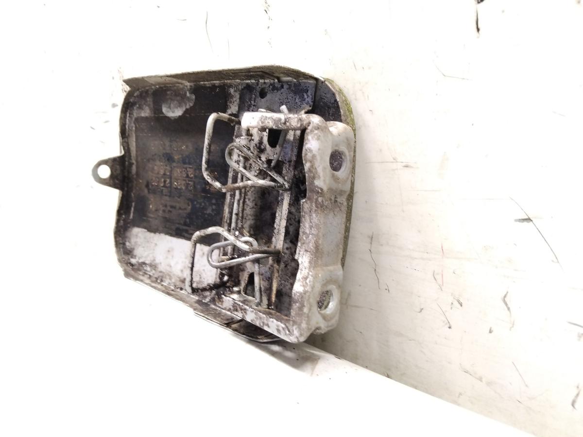 Mercedes Benz E Klasse W210 original Tankklappe 744 Brillantsilber BJ1997