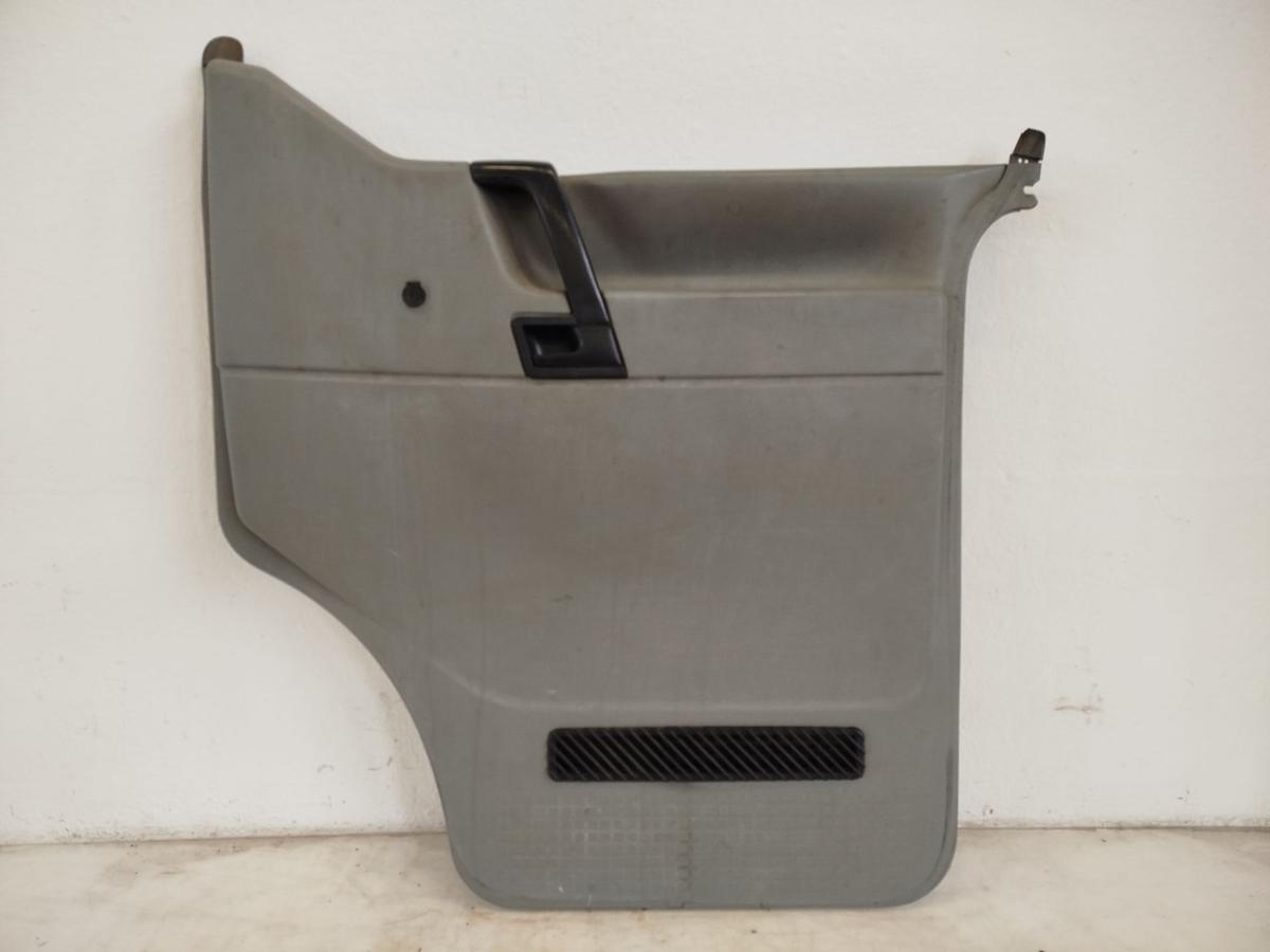 VW T4 70 7D Türverkleidung Türpappe Verkleidung Tür Innen rechts TEXT BILDER
