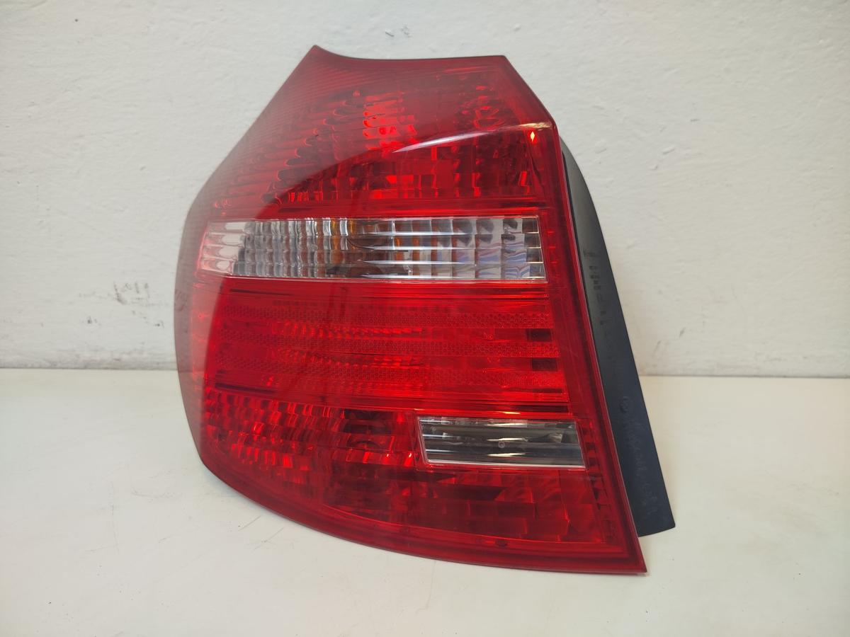 BMW 1er E87 LCI R&uuml;ckleuchte links R&uuml;cklicht Heckleuchte Facelift OEM