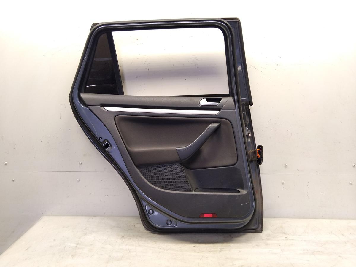 VW Golf 5 Variant original T&uuml;r hinten links LD7X Platingrau Metallic BJ2008