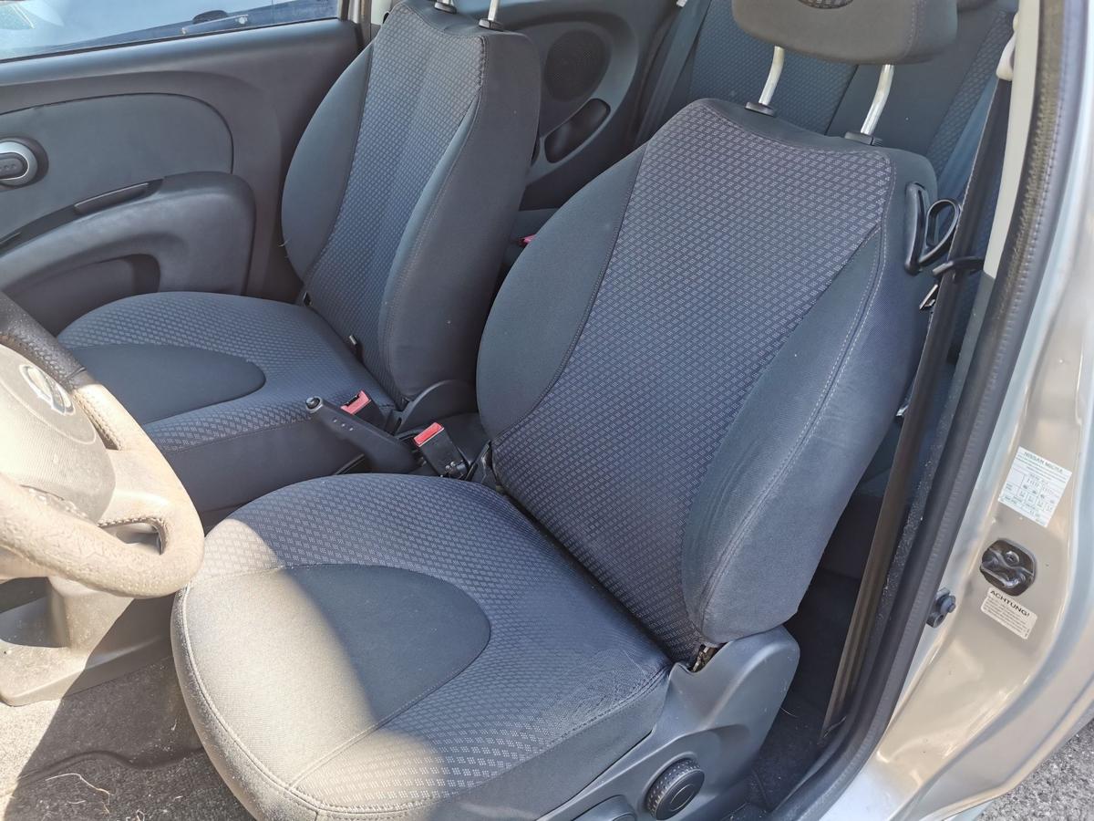 Nissan Micra K12 Fahrersitz Autositz Sitz vorn links Stoff 3trg Höhenverstellung