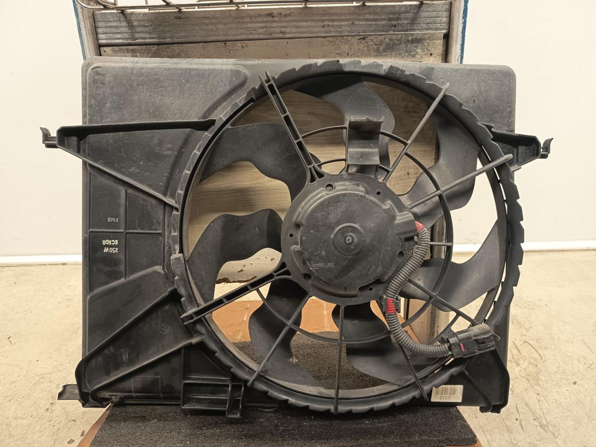 Hyundai Sonata 5 NF Bj 2009 original Elektrol&uuml;fter mit Zarge 3,3L 184 KW Benzin