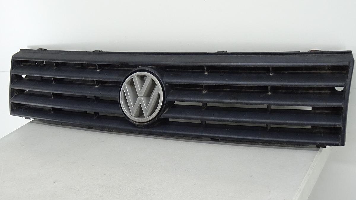 VW Polo 86C Coupe Bj1991 Kühlergrill mit Emblem 867853653G ab 1990