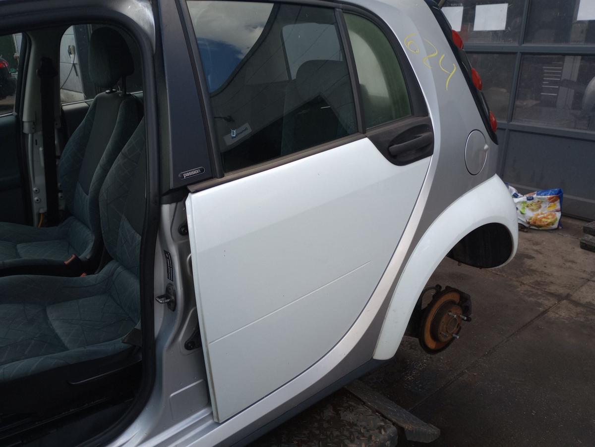 Smart forfour 454 orig Tür hinten links EAN Ice White Bj 2005