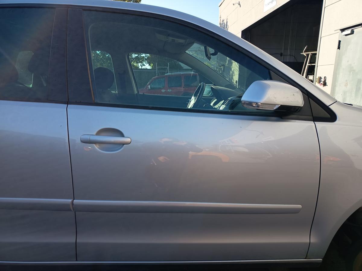 VW Polo 9N3 original T&uuml;r Roht&uuml;r vorne rechts LA7W Reflexsilber Bj 08