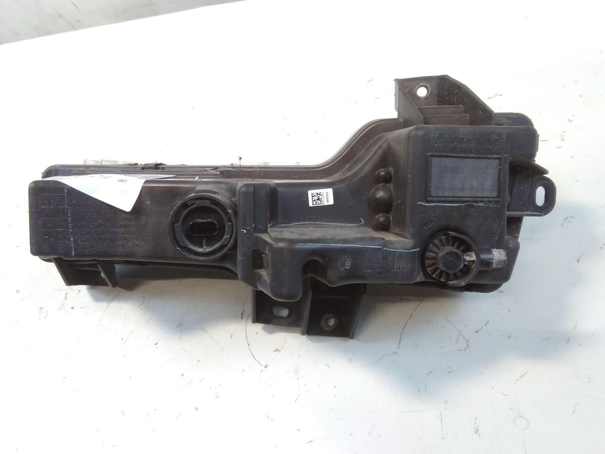 Tesla Model 3 original Nebelscheinwerfer vorn rechts BJ2021