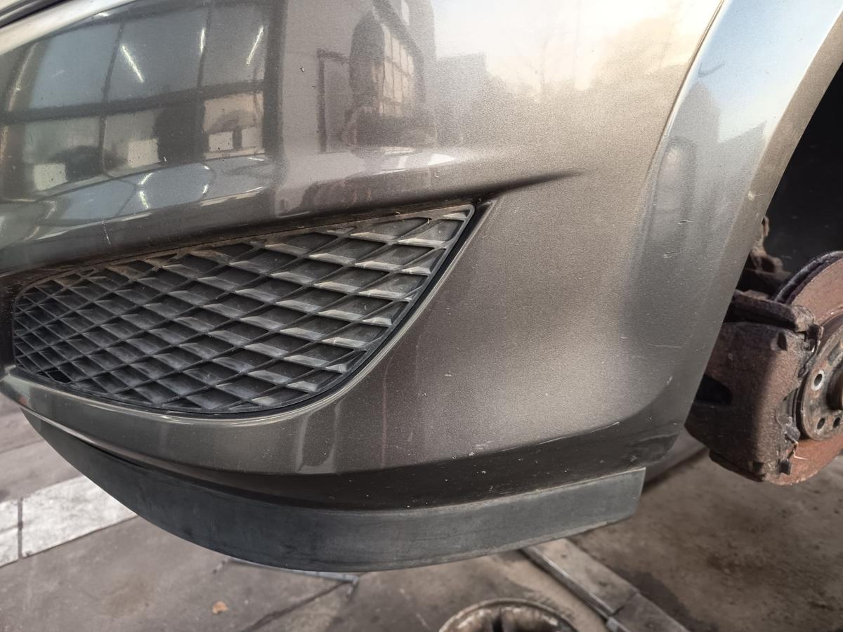 Opel Astra H original Sto&szlig;stange F&auml;nger vorn/Front Z177 Karbongrau Bj 2010