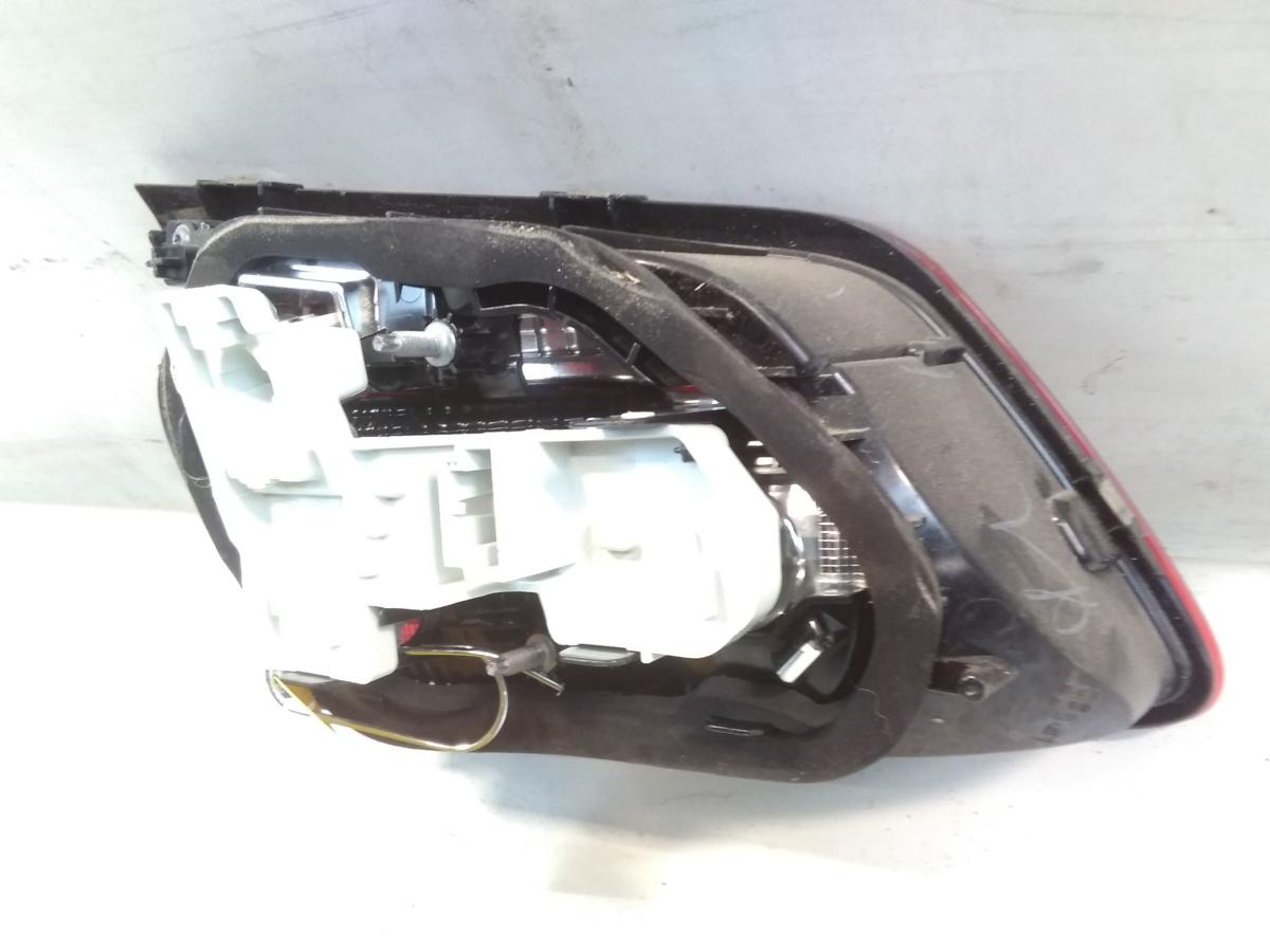 VW Golf Sportsvan original R&uuml;ckleuchte Heckleuchte innen rechts Bj.2017