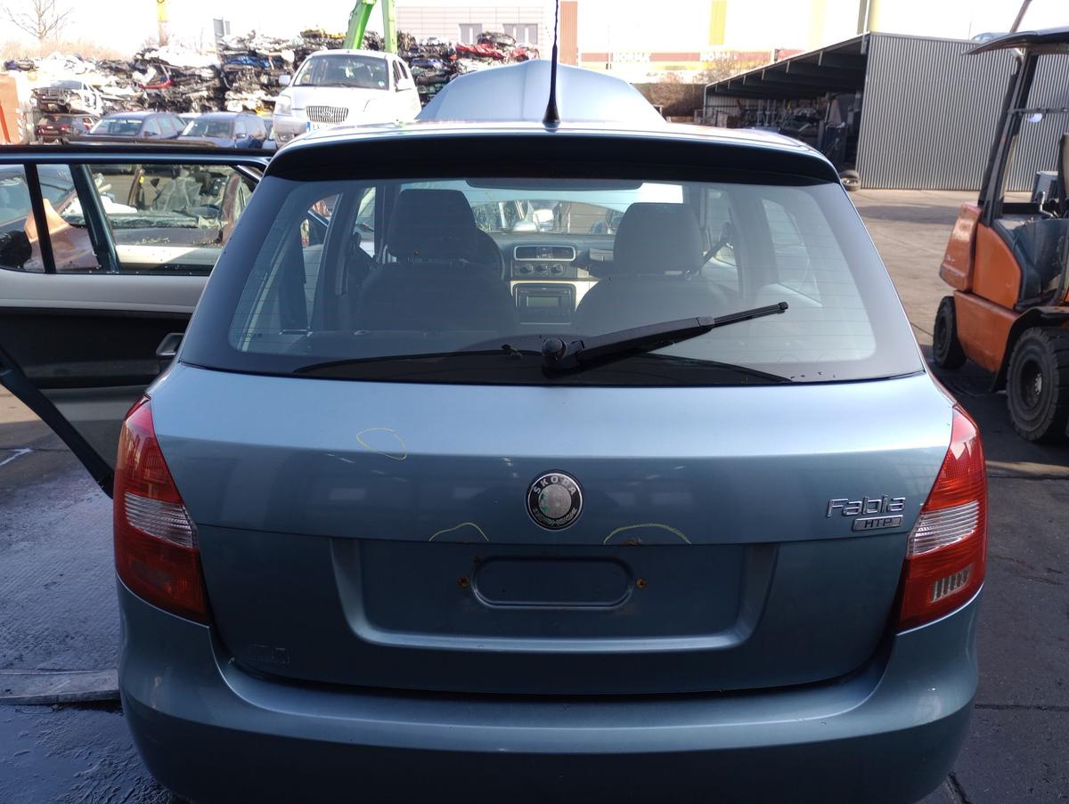 Skoda Fabia II 5J Limo original Heckklappe mit Scheibe F5X Satin grey Bj 2007