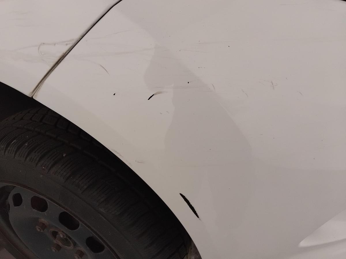 Ford Fiesta JA8 original Stossfänger Stoßstange vorn frostweiß BJ2009