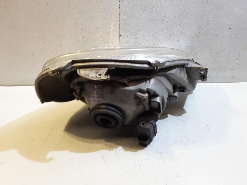 Opel Vivaro BJ 2004 Scheinwerfer links 91165719 Lampe VALEO