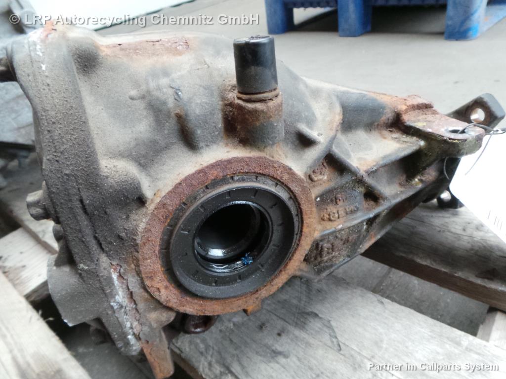 Mercedes C203 BJ 2004 Differential 1.8 105KW A2033510008 ENAC46000 Hinterachsdifferential