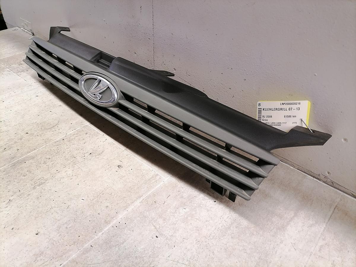 Lada Kalina 1117 Kombi 07-13 Kühlergrill Grill Frontgrill 11188401014