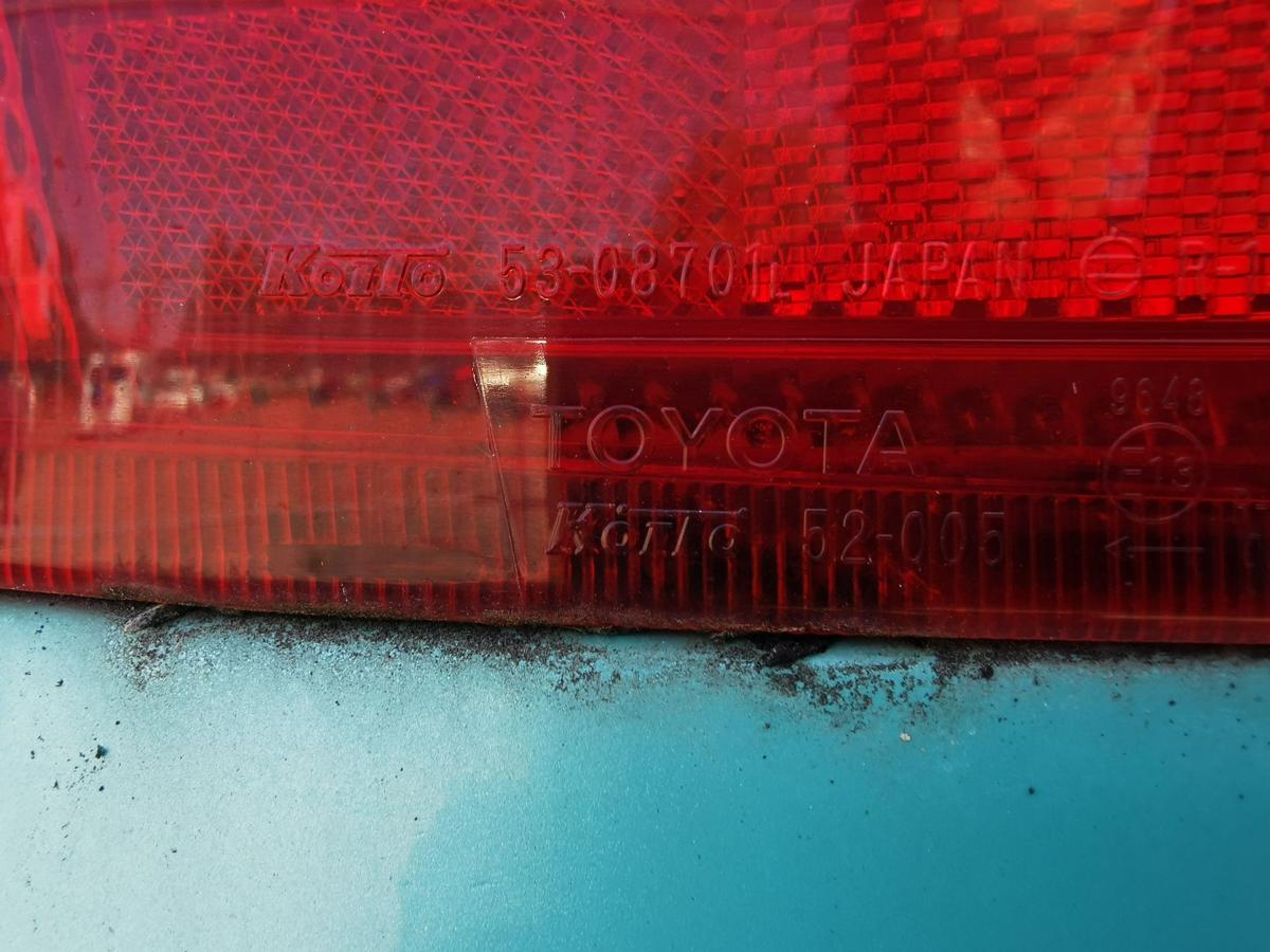 Toyota Yaris XP10 Rückleuchte Schlussleuchte Rücklicht hinten links 3 Türer