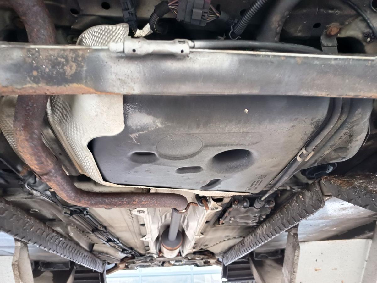 Opel Mervia B original Kraftstoffbeh&auml;lter Tank Diesel 13261868 Bj 2012