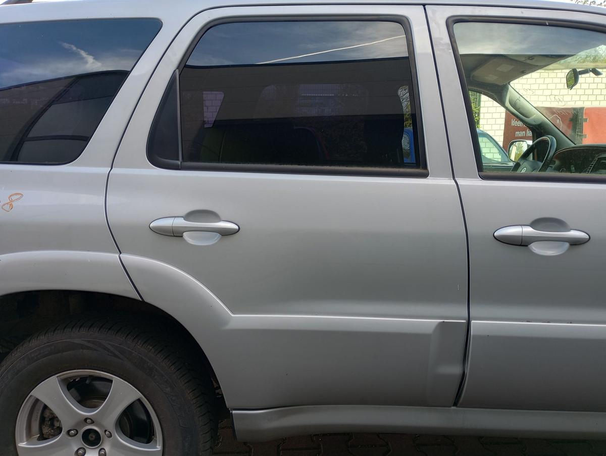 Mazda Tribute EP orig Tür hinten rechts Beifahrerseite 21H Silber met ab Bj 2004