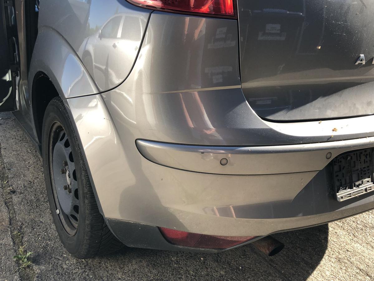 Seat Altea 5P Stoßfänger hinten Heckschürze mit PDC LS7U Sombagrau NICHT XXL