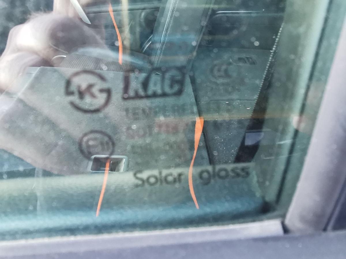 Chevrolet Captiva KLAC Türscheibe Kurbelscheibe Scheibe Tür hinten links