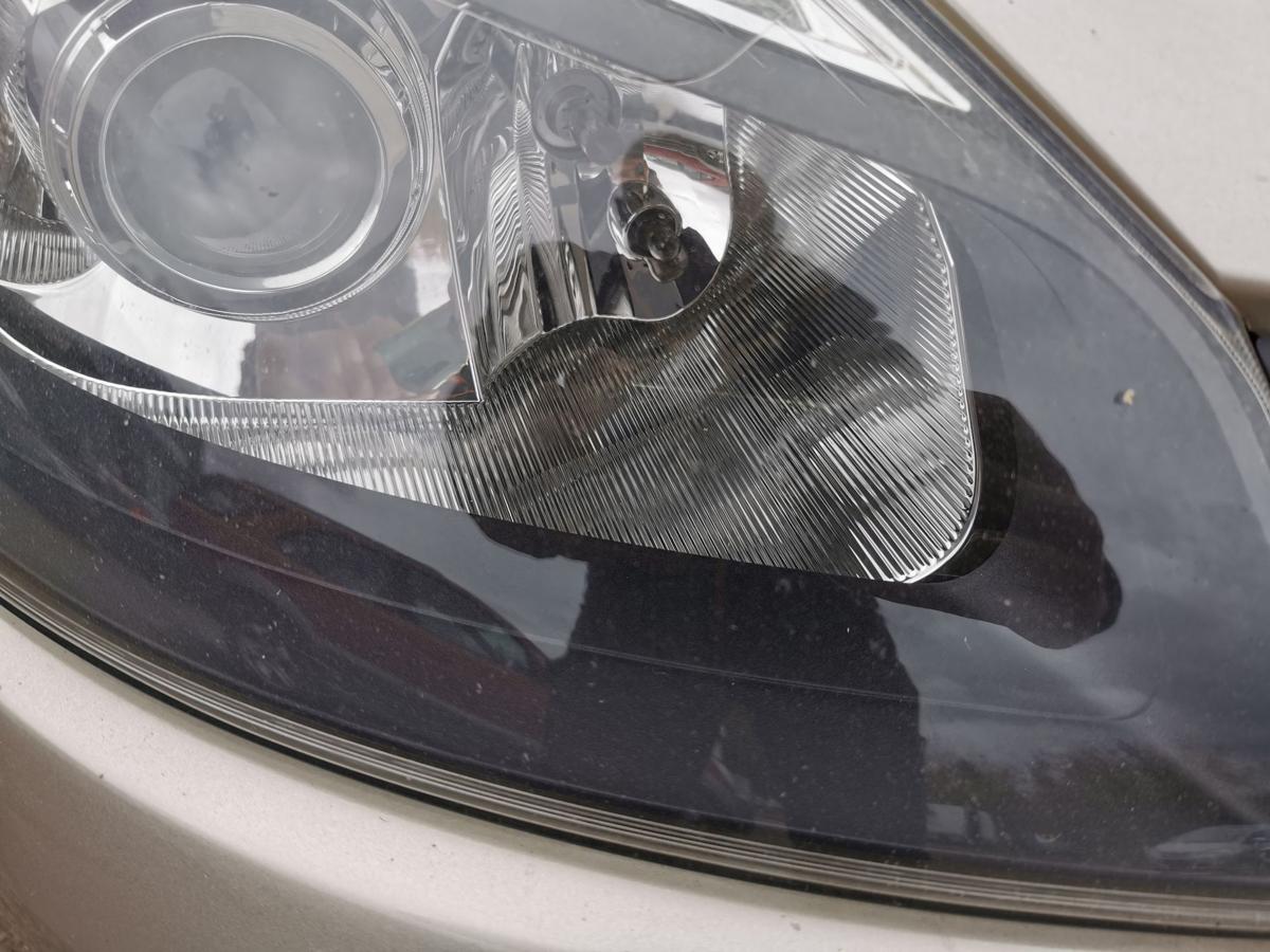Renault Clio III BR Scheinwerfer Hauptscheinwerfer vorn rechts Abbiegelicht -09