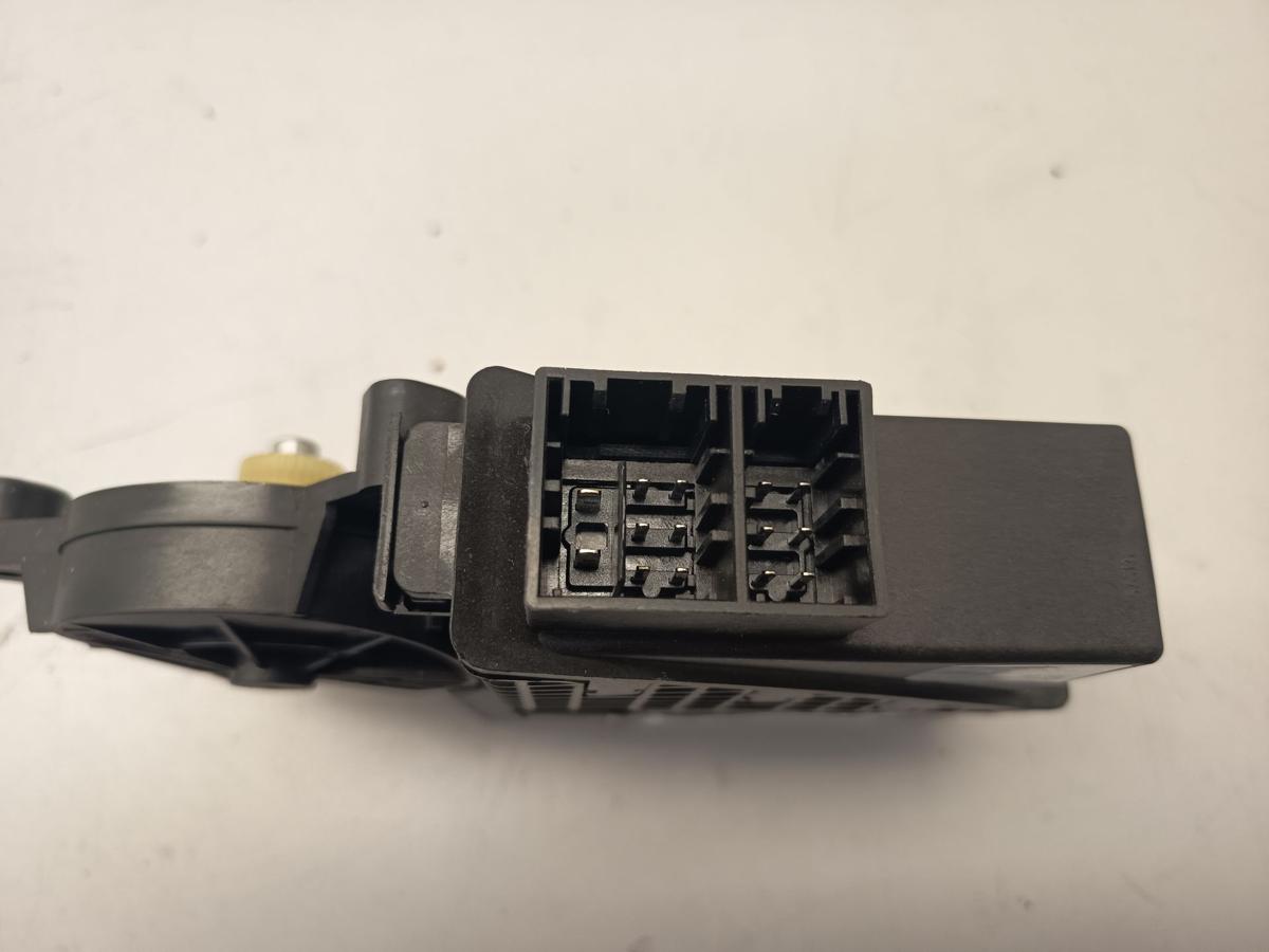VW Polo 9N3 original Fensterhebermotor links 3t&uuml;rer 6Y2959802 Bj 2006