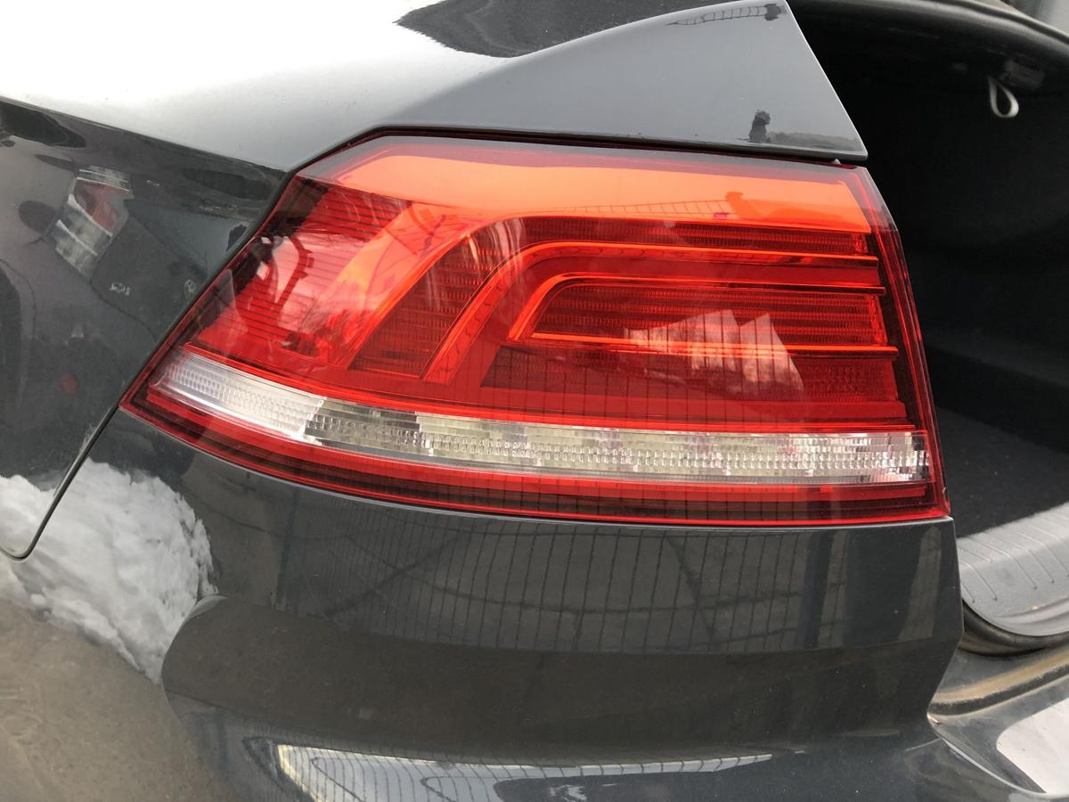 VW Passat 3G B8 Limo Rückleuchte links Rücklicht Außenteil mit LED Heckleuchte