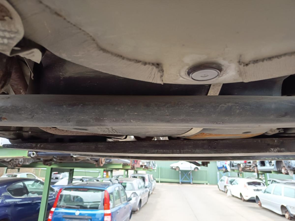 Seat Ibiza 6J Limousine original Hinterachse Tr&auml;ger scheibengebremst Bj 2015