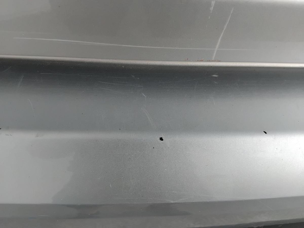 VW Jetta V 1K2 orig Sto&szlig;f&auml;nger Sto&szlig;stange hinten PDC LA7W reflexsilber BJ2007