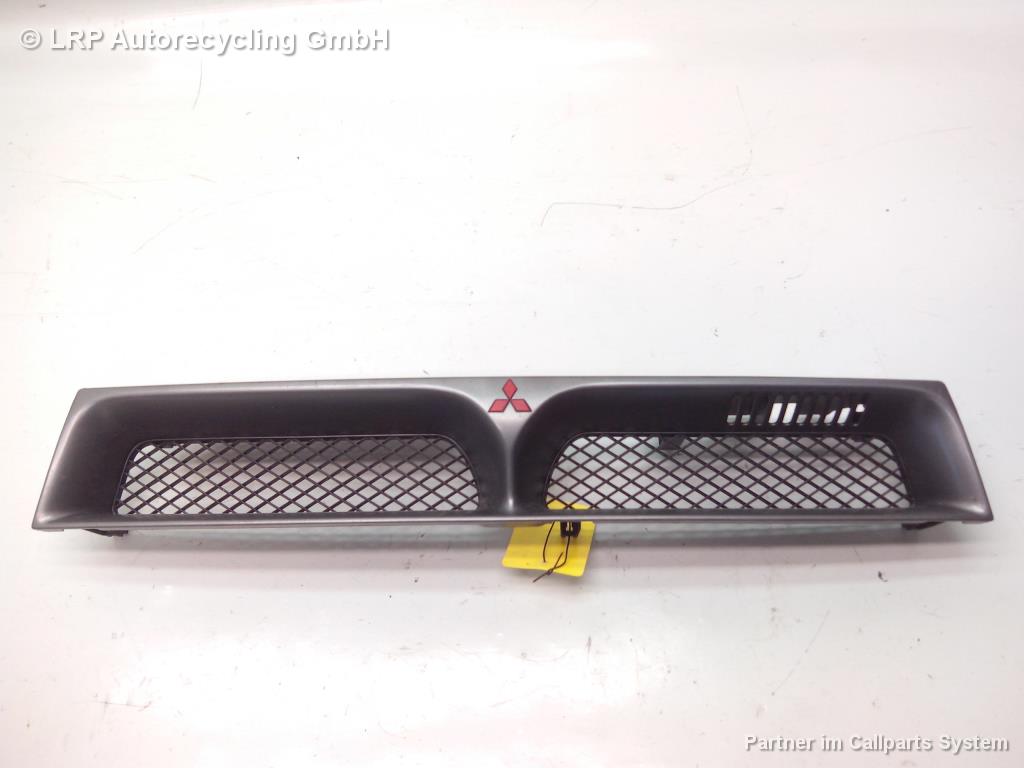 Mitsubishi Galant 8 Kombi EA Grill Kühlergrill MR192681 graumetallic BJ1999