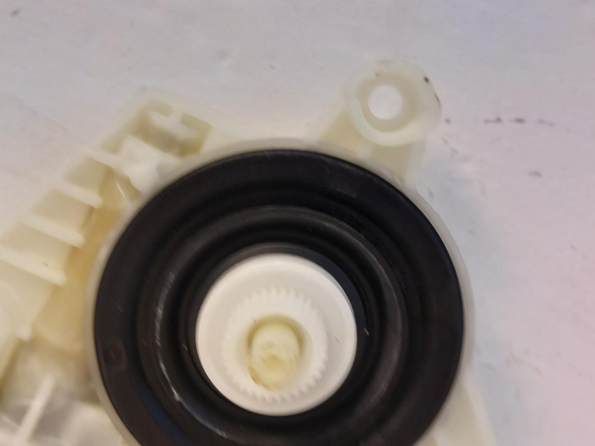 VW Passat 3G B8 Limo Fensterhebermotor hinten links Motor Fensterheber VW Passat 3G B8 Limo Fensterhebermotor hinten links Motor Fensterheber