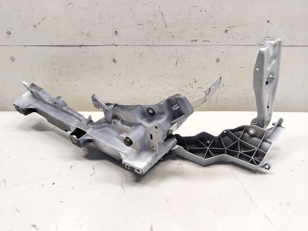 Polestar 3 original Halter F&uuml;hrung Kotfl&uuml;gel vorn rechts 3teilig 32234844 BJ2024