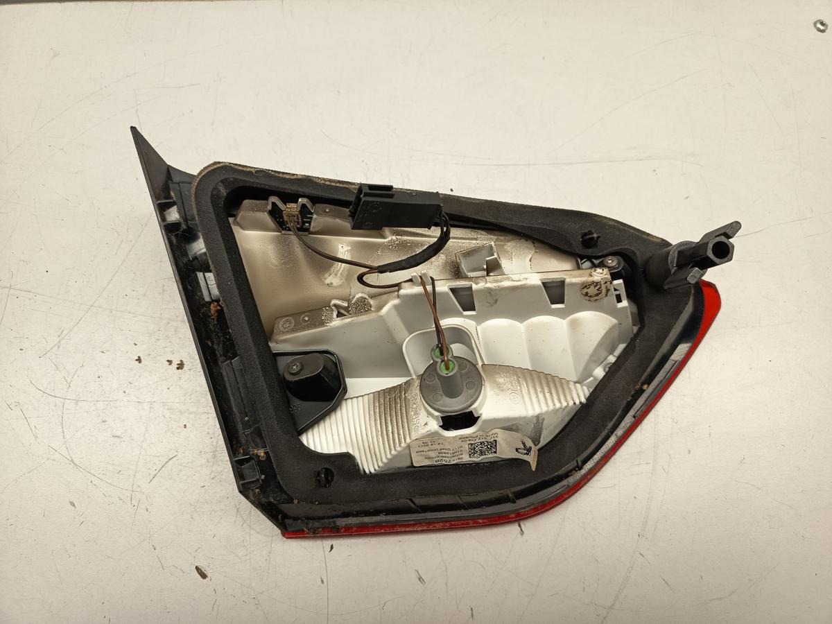 Opel Crossland X original R&uuml;ckleuchte rechts innen vor Facelift Bj 2018