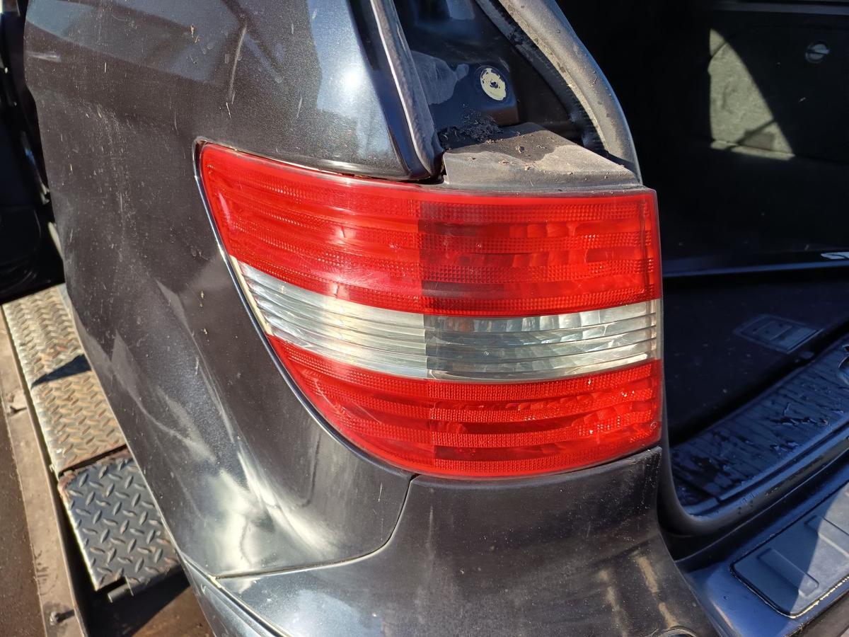 Mercedes W245 Mopf original R&uuml;ckleuchte links Heck/Schluss/Licht Bj 2011