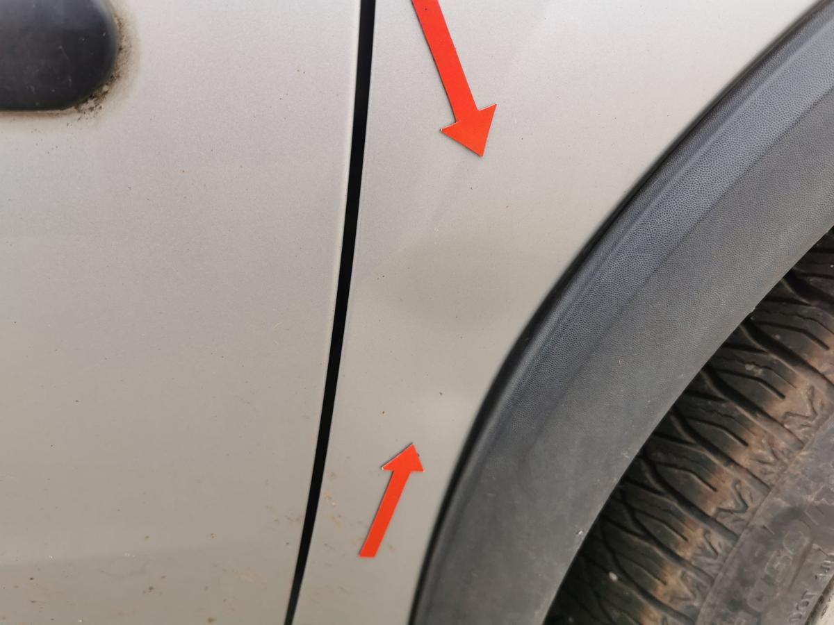 Opel Corsa C Kotfl&uuml;gel Fender Seitenwand vorn rechts Z157 Starsilber III DELLE