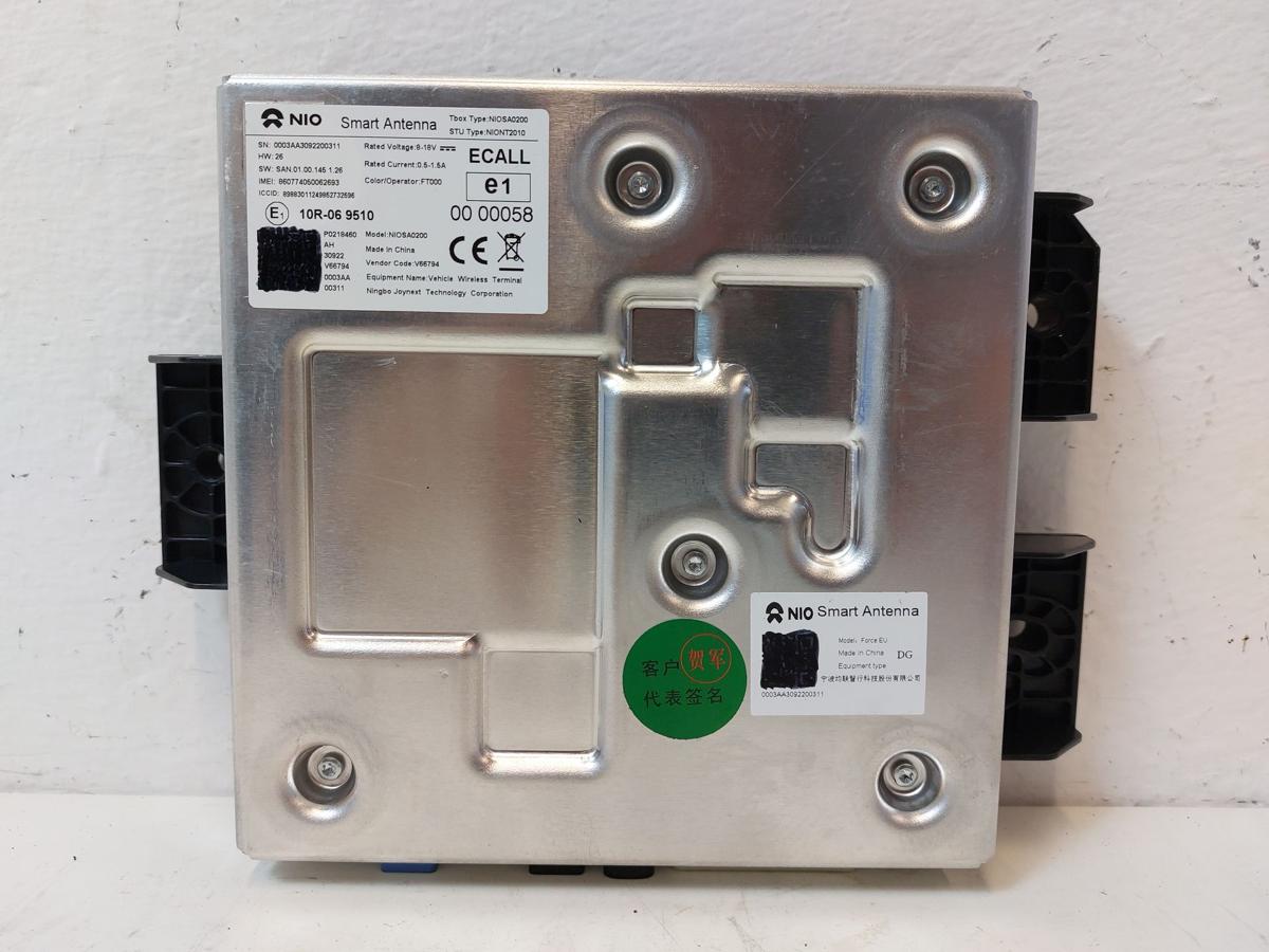 NIO EL6 Elektro SUV Steuerger&auml;t Ecall Onlinedienste OEM