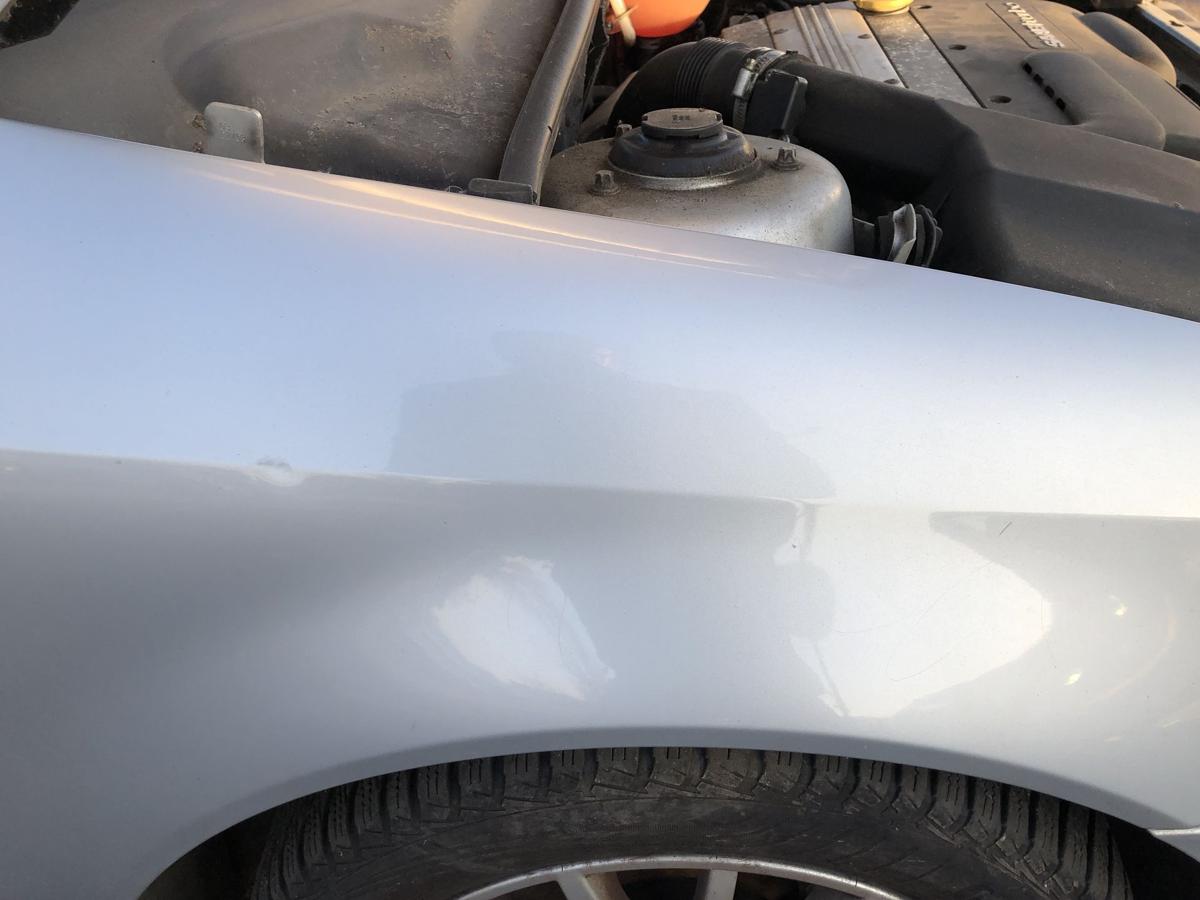 Saab 9-3 Typ YS3F Kotfl&uuml;gel rechts Fender silber Radabdeckung