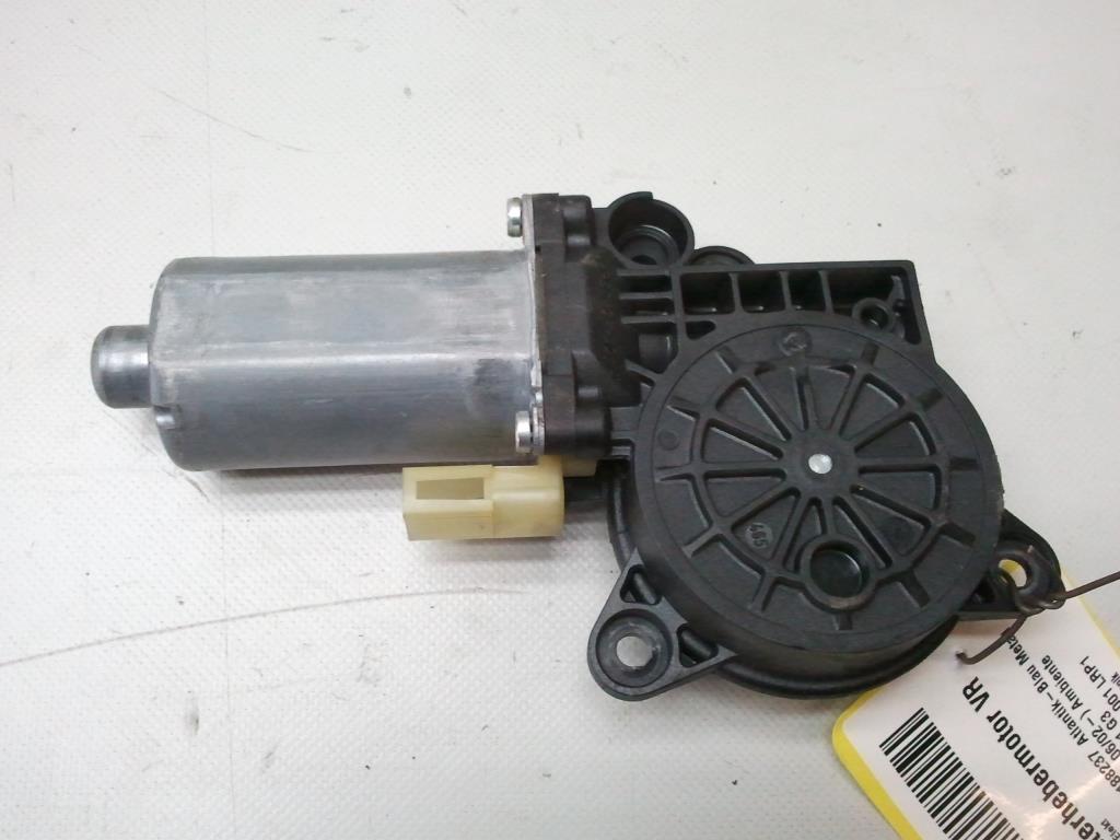 Ford Fusion BJ2005 Motor Fensterheber Tür vorn rechts 0130821939 Bosch