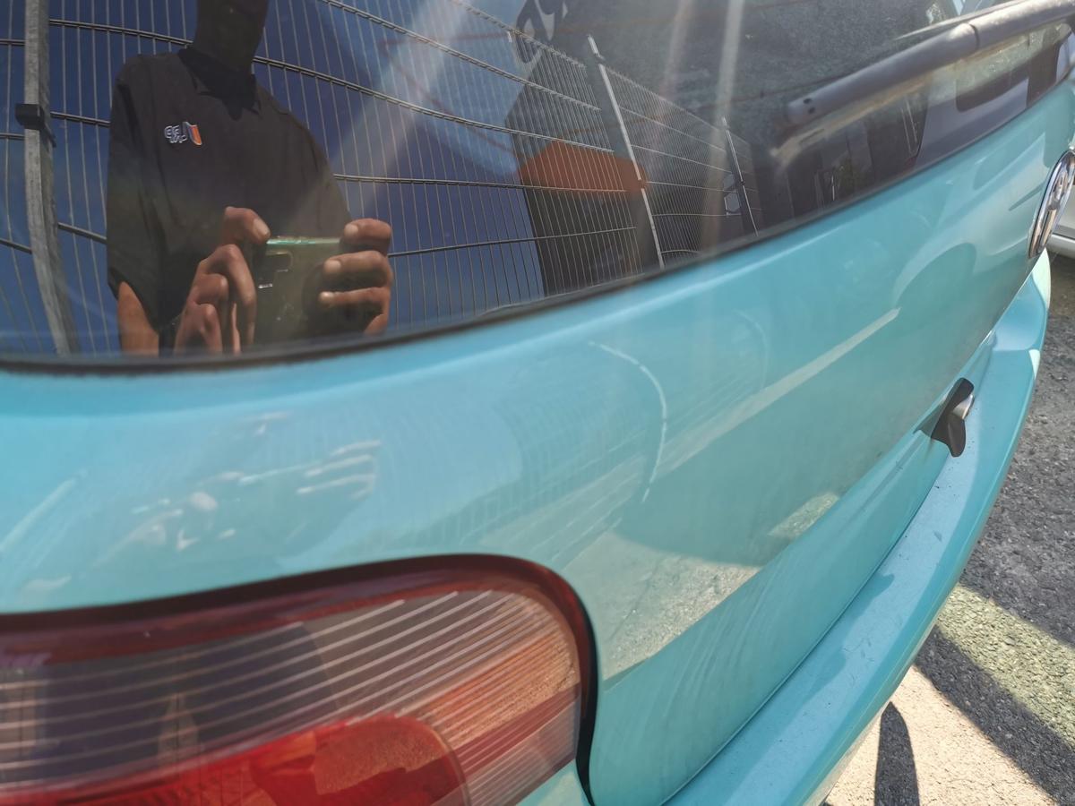 Toyota Yaris XP10 Heckklappe Klappe Deckel hinten 764 Light Aqua Met 3trg Japan