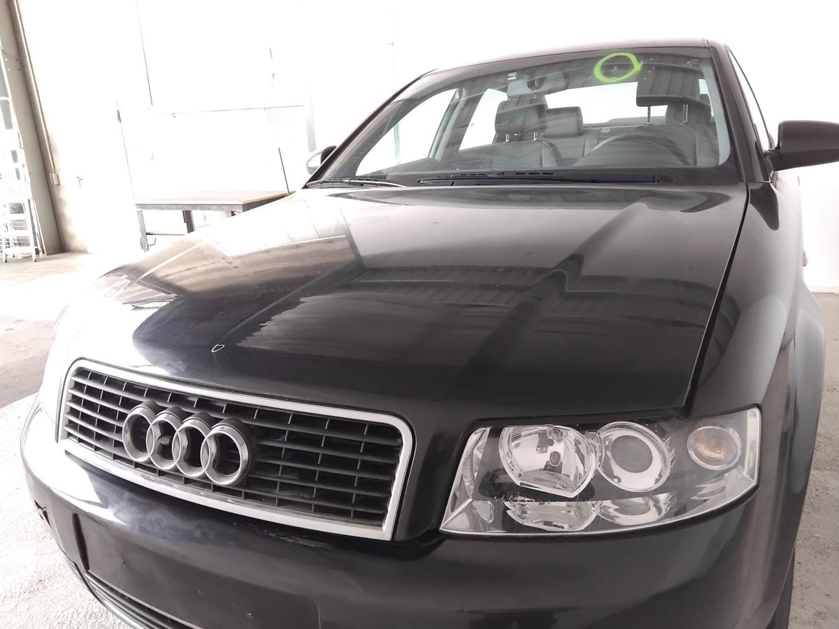 Audi A4 8E B6 orig. Motorhaube Deckel vorn mit Grill BJ2002 LZ9W ebonyschwarzmetallic