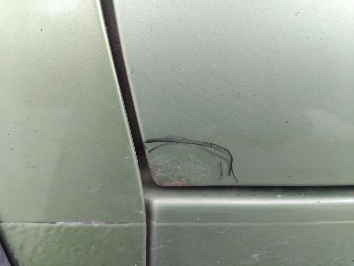 Opel Corsa B Tür vorn links Fahrertür 49L kiwigrünmetallic 3-türig BJ2000