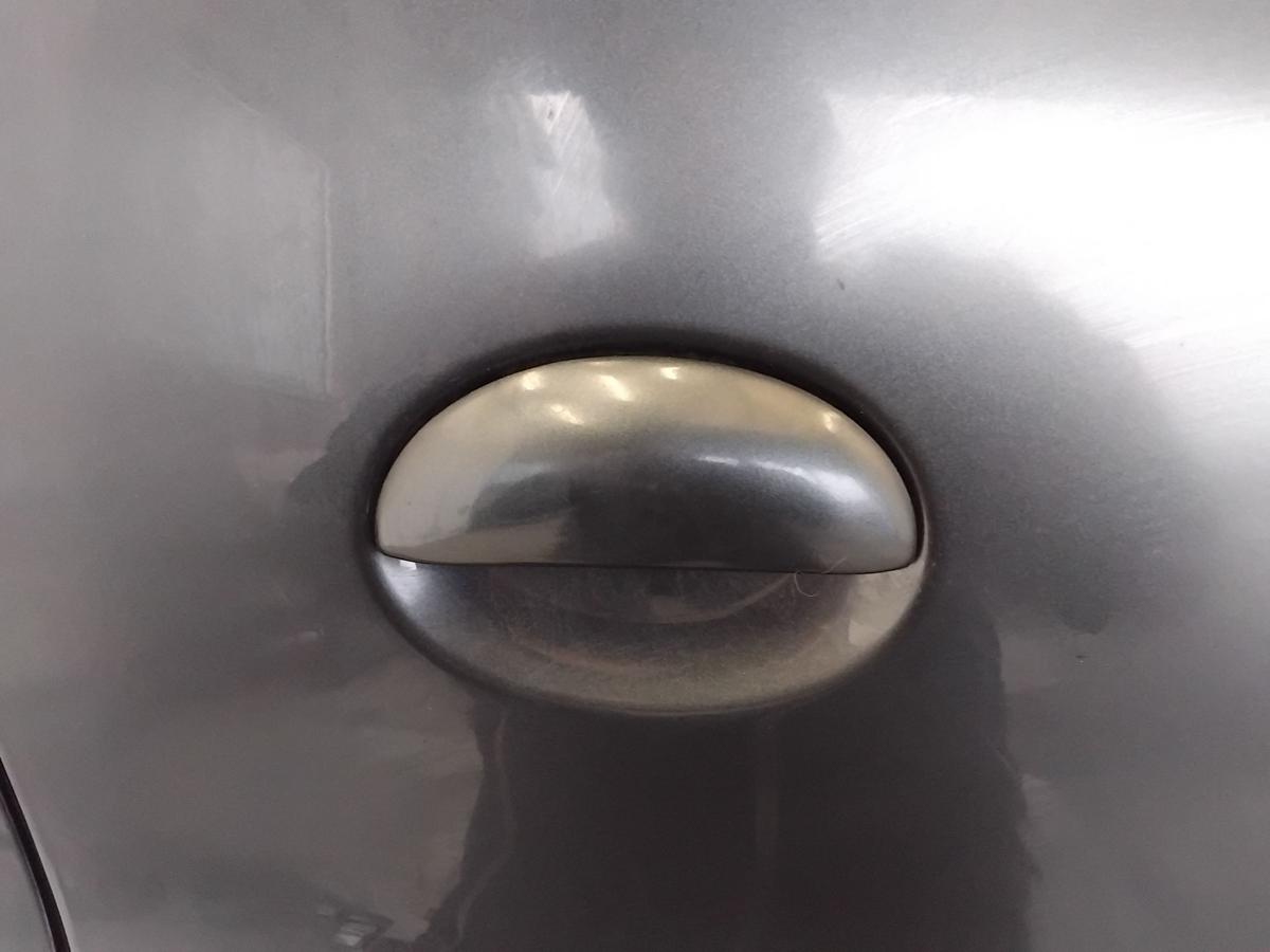 Peugeot 107 T&uuml;r hinten rechts KTA dark grey mica BJ2009