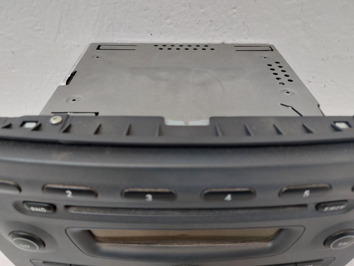 Smart 451 fortwo Radio Autoradio CD Rdiocode fehlt